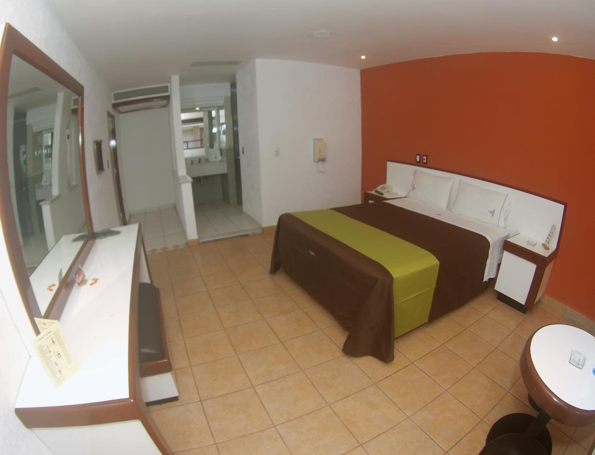 Auto Hotel Niza Tlaquepaque Ngoại thất bức ảnh